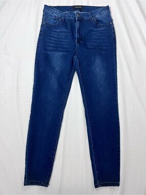 Between us ladies Skinny Jeans size 15